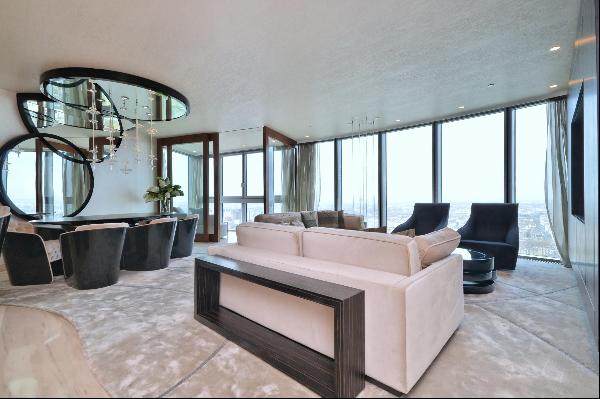 A luxury three bedroom apartment to let in The Tower, Vauxhall SW8.