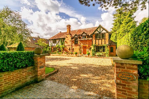 An exceptional and beautifully presented Arts and Crafts style country house, nestled in a