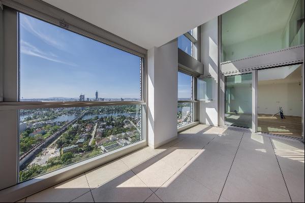 Excellent penthouse with panoramic views over Vienna.