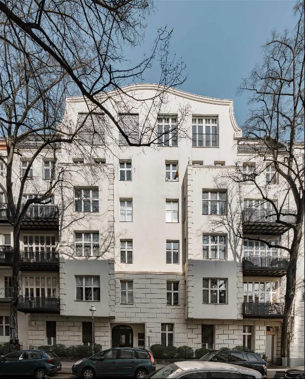 Ultra luxurious period apartment close to the world-famous Kurfurstendamm boulevard in  Ch