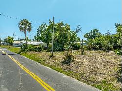 2251 Cobia Ave, Port St. Joe FL 32456