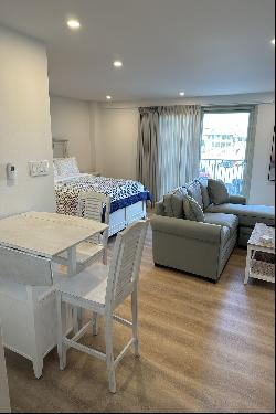 322 Boardwalk, Unit 206