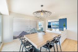 STUNNING RENOVATED DUPLEX WITH VIEW OF THE JET D'EAU