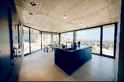 Casa Marotta: The Glass House in Val di Noto
