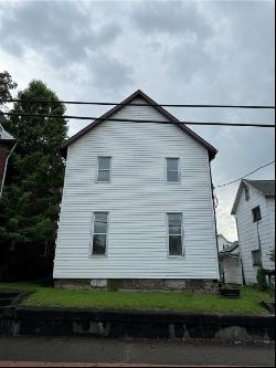 512-514 N Pittsburgh St, Connellsville PA 15425