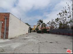 5017 S Western Avenue, Los Angeles CA 90062