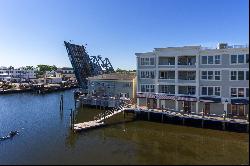 22 W Main Street Unit 4, Groton CT 06355