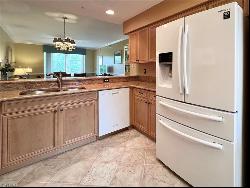 8675 Naples Heritage DR Unit 415, Naples FL 34112