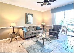 8675 Naples Heritage DR Unit 415, Naples FL 34112