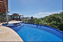 Balinese-style house close to the beach in Búzios