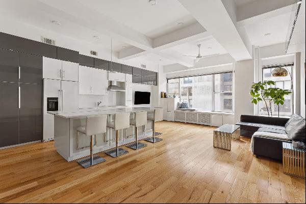 Introducing Residence 3D at 315 Seventh Avenue, a meticulously renovated 1,000 sqft lof