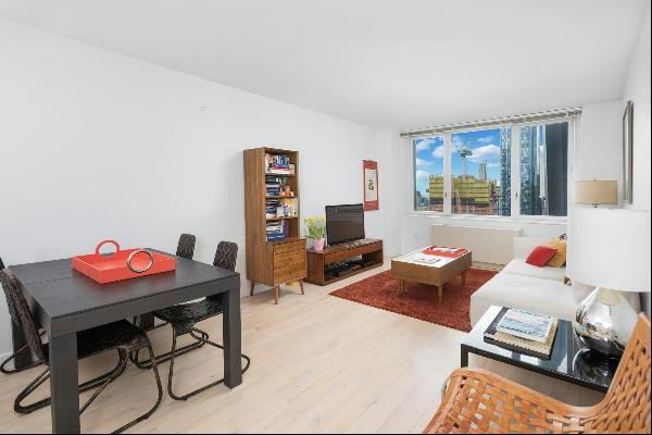 <span>2 Bed, 2 Bath Rental, on the 51st Floor with Open City and Partial Central Park View