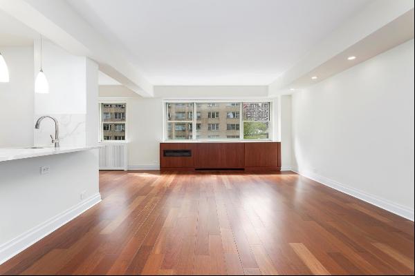 NEWLY RENOVATED HUGE 2BR + DEN/OFFICE WITH GREAT LAYOUT AND GRAND PROPORTIONS! Be the firs