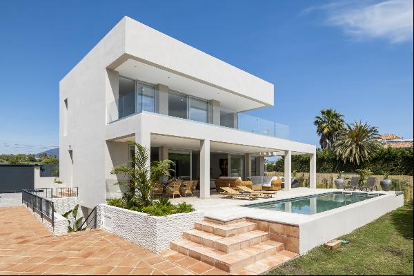 Villa Lipto, family house in San Pedro de Alcántara