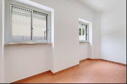 Flat, 3 bedrooms, for Sale