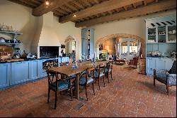 Podere Quercia is a stunning property in the Val d’Orcia