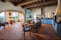 Podere Quercia is a stunning property in the Val d'Orcia