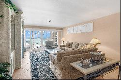 8444 Oceanside Drive, #D31, Indian River Shores, FL