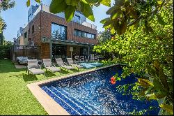 Luxurious Villa For Sale In Sarrià, Sarrià, Barcelona