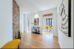 Renovated Apartment In Sant Antoni, Eixample, Barcelona