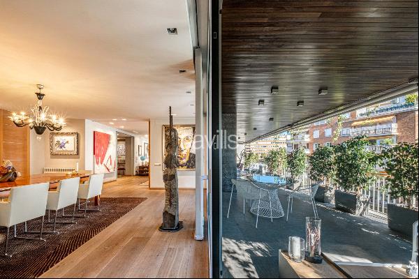 Apartment For Sale In Turó Parc, Sant Gervasi, Barcelona