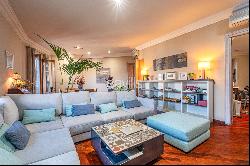 Bright Apartment Near Passeig de Gràcia, Eixample, Barcelona