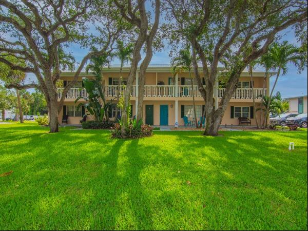 4904 Bethel Drive Unit 3, Vero Beach FL 32963