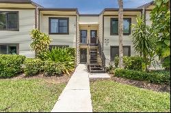 432 Moorings Cove Dr #432, Tarpon Springs FL 34689