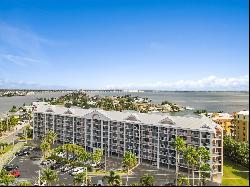 5445 Gulf Boulevard #PH4, Saint Pete Beach FL 33706