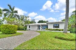 147 Camden Dr, Bal Harbour, FL