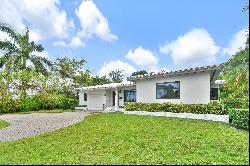 147 Camden Dr, Bal Harbour, FL