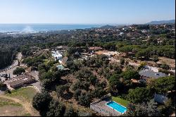 Urban land with sea and mountain views in Llavaneres - Costa BCN