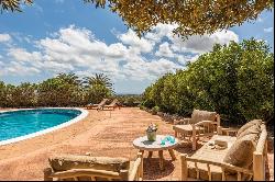 Finca with views of Fornells Bay, for rent