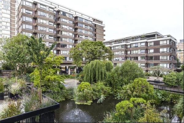 The Water Gardens Hyde Park Estate, London, UNITED KINGDOM OF GREAT BRITAIN AND NORTHERN I