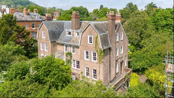 A semi-detached, Arts and Crafts townhouse close to the centre of Great Malvern.