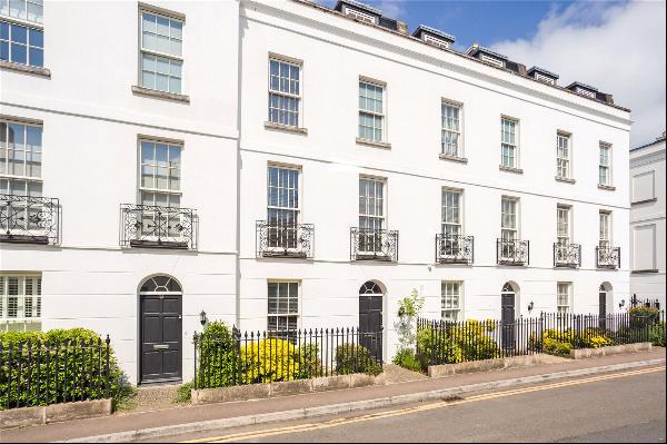 Gloucester Place, Cheltenham, Gloucestershire, GL52 2RN