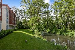 Riverside Gardens, 8-14 Oatlands Drive, Weybridge, Surrey, KT13 9JL