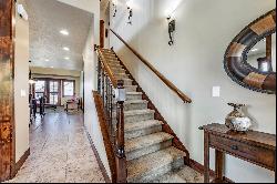 Large 4 Bedroom Townhome Available in Red Ledges.