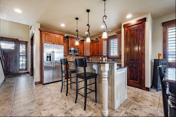 Luxury Mountain Townhome at Red Ledges with a Full Golf Membership