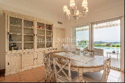 Exclusive and refined sea view villa in Punta Ala