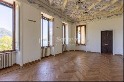 Enchanting apartment with view of Lake Maggiore