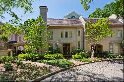 Exclusive Haven of Privacy Nestled in the Heart of Buckhead Atlanta