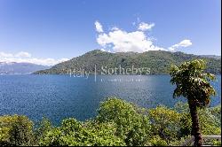 Beautiful historic villa overlooking Lake Maggiore