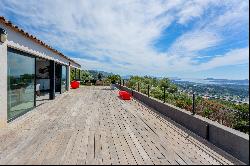 Ollioules - Contemporary Villa with Panoramic Sea View