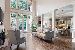 Elegant Home Meets Tranquil Luxury in Prime Marietta Location