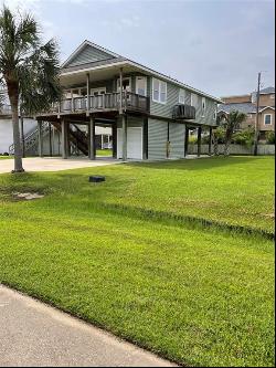 13917 Pirates Beach Boulevard, Galveston TX 77554