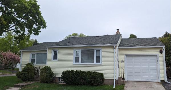 93 Rossiter Road, Rochester NY 14620