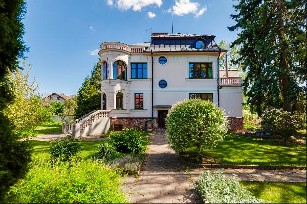 Representative villa, Prague-west, Dobrichovice ID: 0874