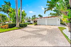 518 Hibiscus Dr, Hallandale Beach FL 33009