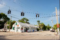 930 Eaton Street, Key West FL 33040